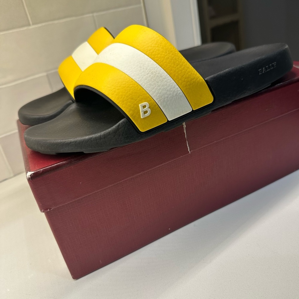 Ballys sandals - image 2